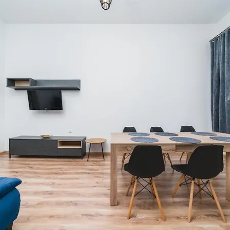 Barbakan Old Town 4* Krasków