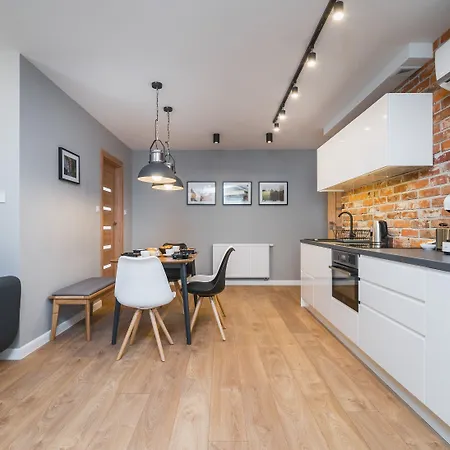 Barbakan Old Town 4* Krakau