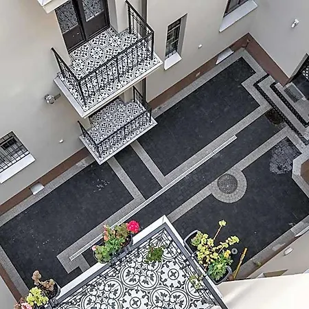 Barbakan Old Town كراكوفيا