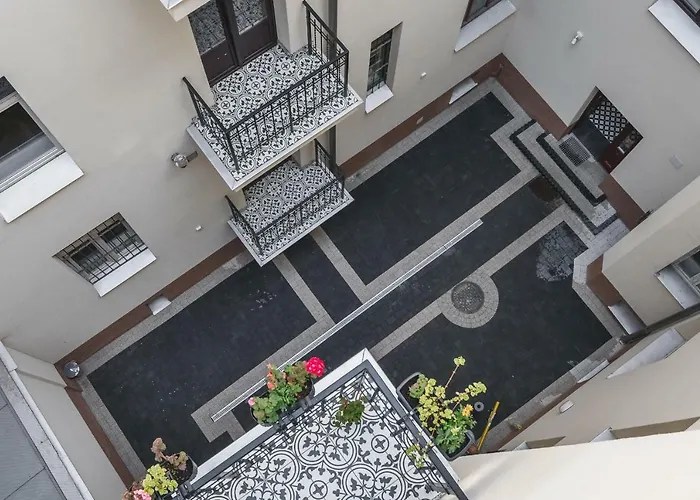 Barbakan Old Town 4*