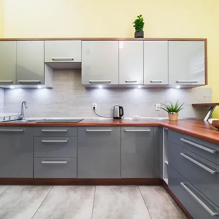 Barbakan Old Town Lägenhetshotell